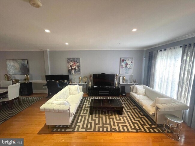 Foto del edificio - 47402 Darkhollow Falls Ter