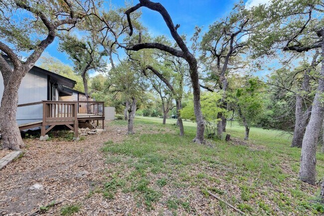 Foto del edificio - 23393 Nameless Rd