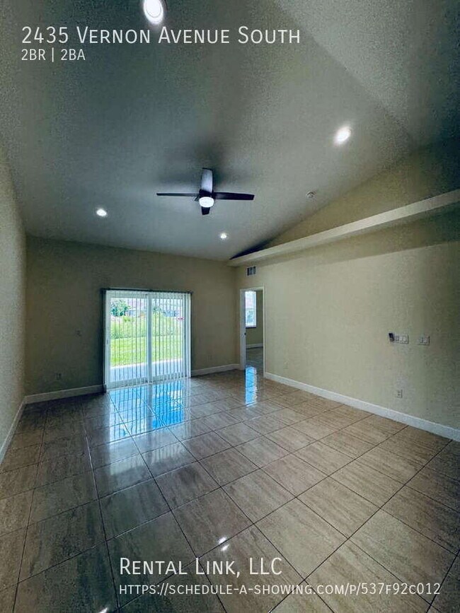 Foto del edificio - 2435 Vernon Ave S