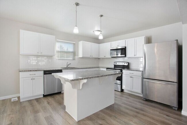 Foto del edificio - 5524 Eagle Glen Dr SW