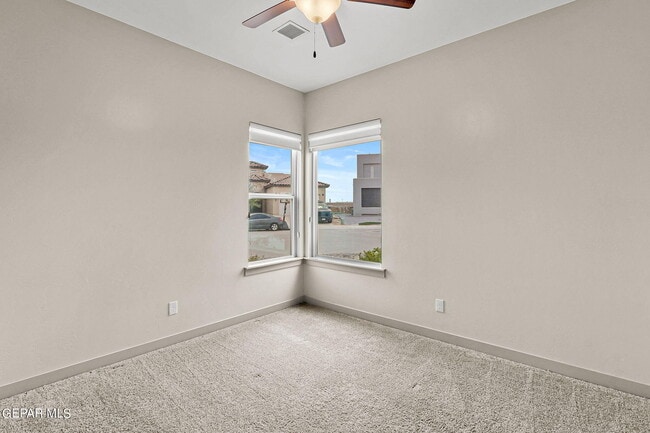 Building Photo - 12365 Desert Dove Ave