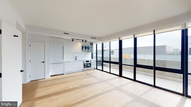 Building Photo - 1625 Eckington Pl NE