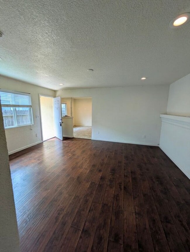 5905-07 CLOVER MANOR WAY - 5905-07 CLOVER MANOR WAY Apartment