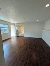 Building Photo - 5905 Clover Manor Way