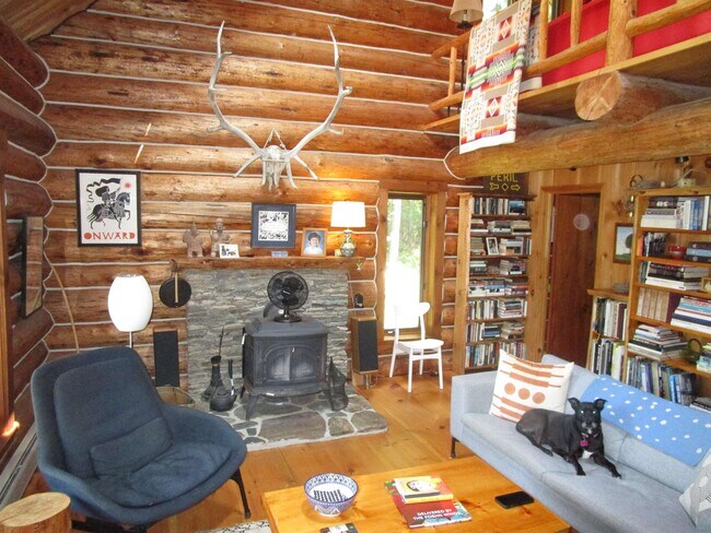 Foto del edificio - 378 Sherwood Forest