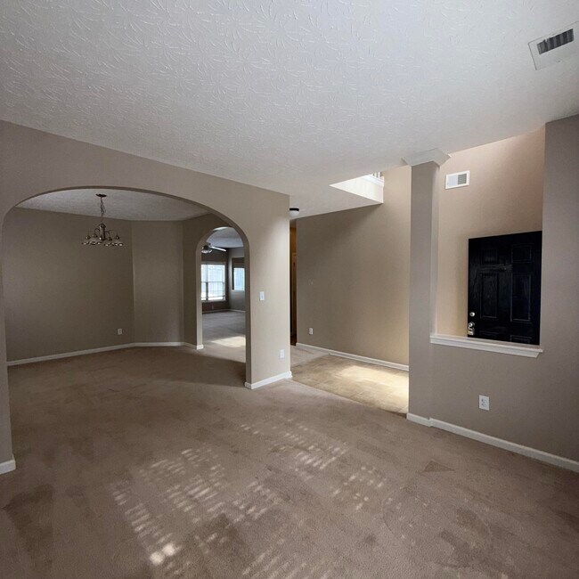 Building Photo - 4613 Marcus Trail