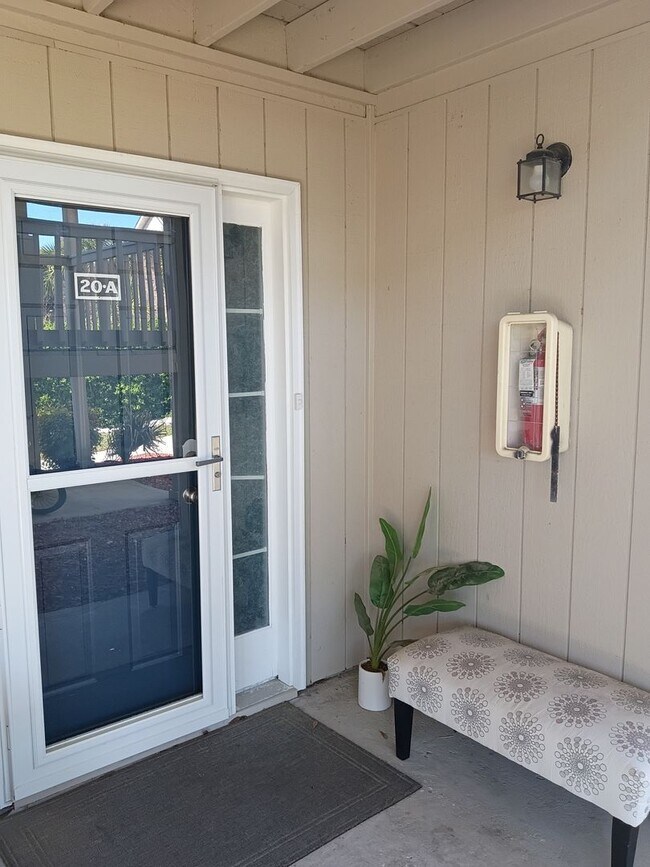 Building Photo - 1870 Auburn Ln