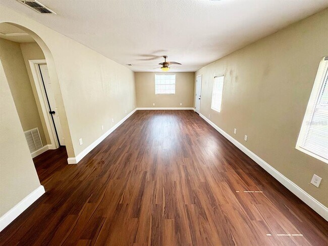 Foto del edificio - 3414 E 21st Ave
