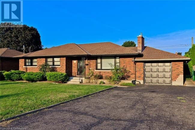 Building Photo - 12 Kamla Dr