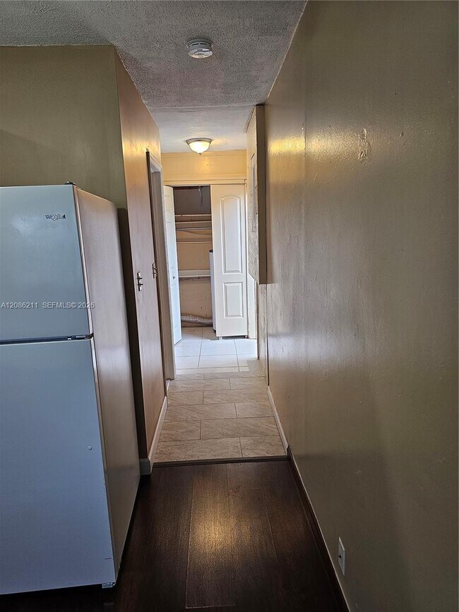 Foto del edificio - 3500 NW 39th St