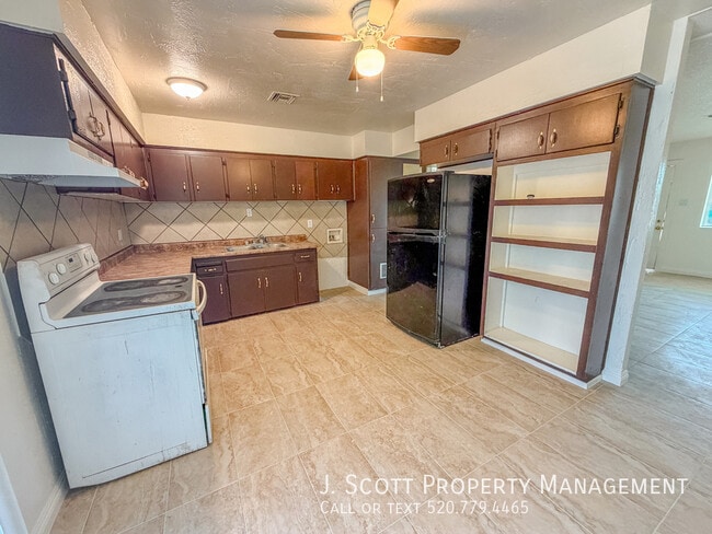 Foto del edificio - 6908 W Coolidge St