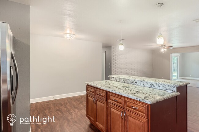 Building Photo - 1480 Marjohn Avenue, Clearwater, FL, 33756