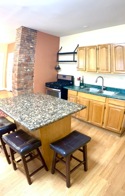 Photo - 206 California Ave Apartment