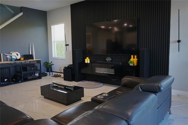 Building Photo - 5850 Whippoorwill Cir