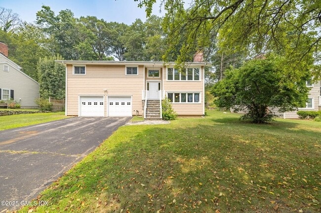 Photo - 37 Windsor Ln House