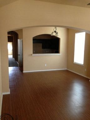 Building Photo - 355 Armstrong Ln