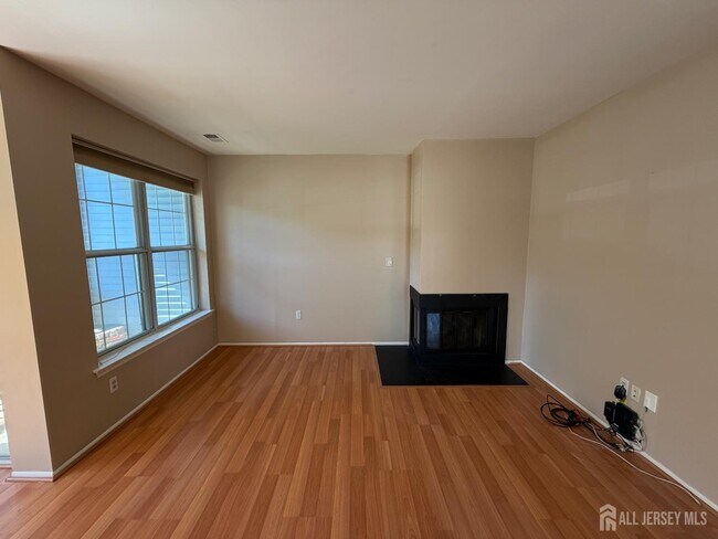 Foto del edificio - 3081 Cypress Ct