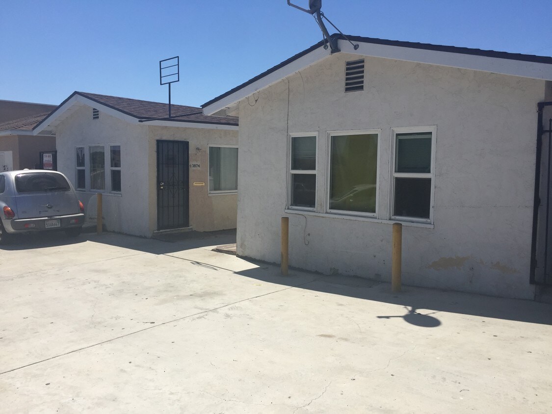 Foto del edificio - 3874 Cherokee Ave