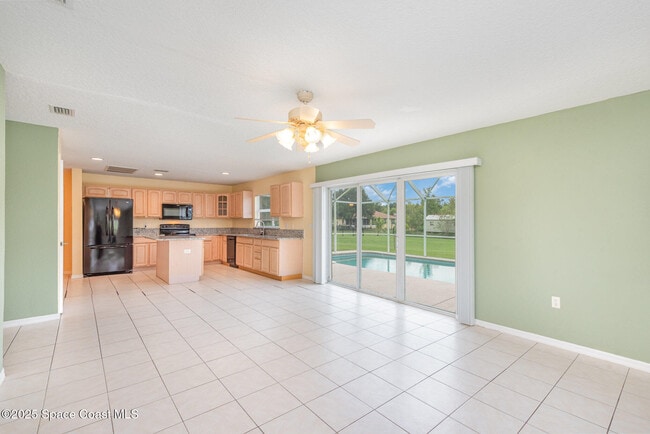 Building Photo - 4055 Navajo Ln
