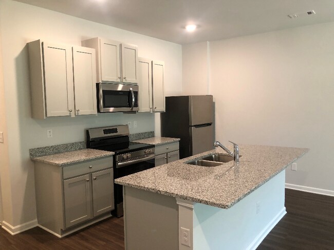 Foto del edificio - 448 Oakwood Dr NW