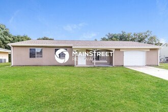 Building Photo - 349 SW Cherryhill Rd