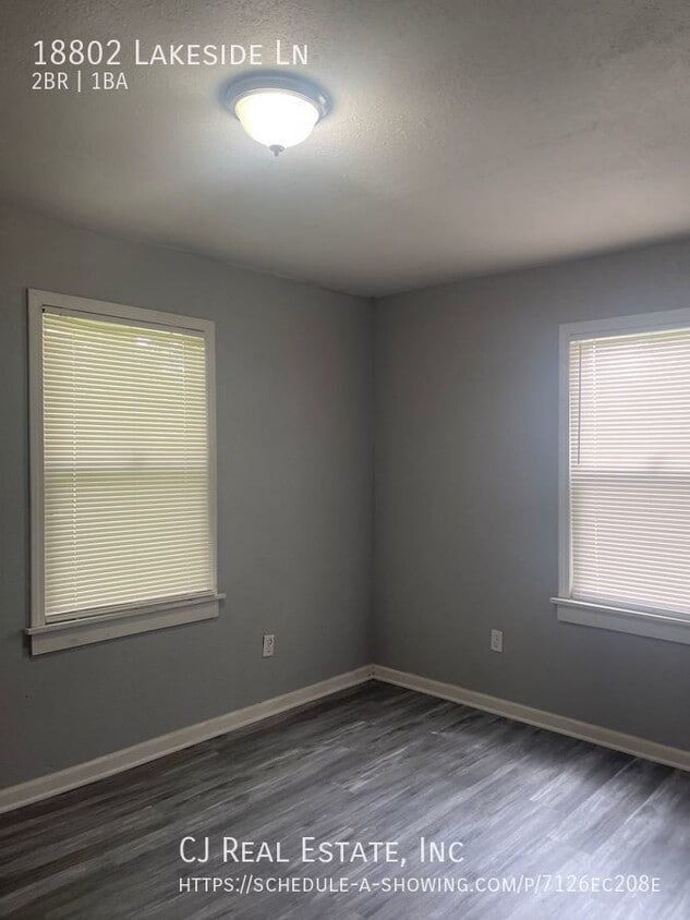 Building Photo - 18802 Lakeside Ln