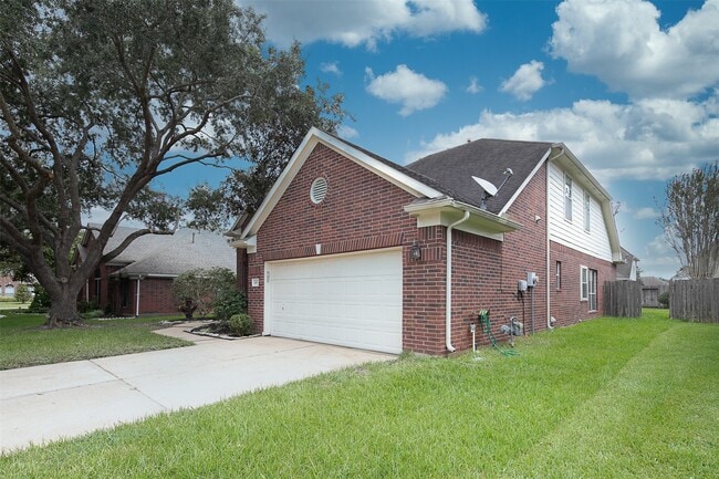 Foto del edificio - 2407 Hanston Ct