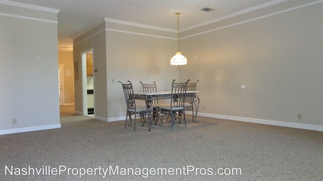 Building Photo - 2 br, 2 bath House - 204 Wynbrook Ct.