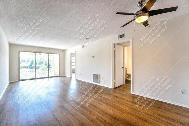 Foto del edificio - 600 S Betty Ln