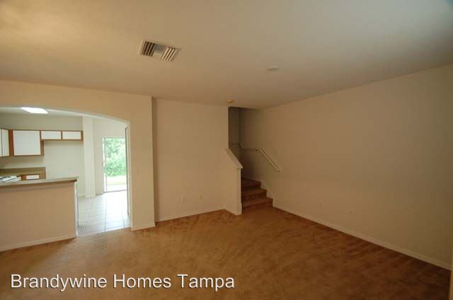 Building Photo - 6105 Olivedale Dr