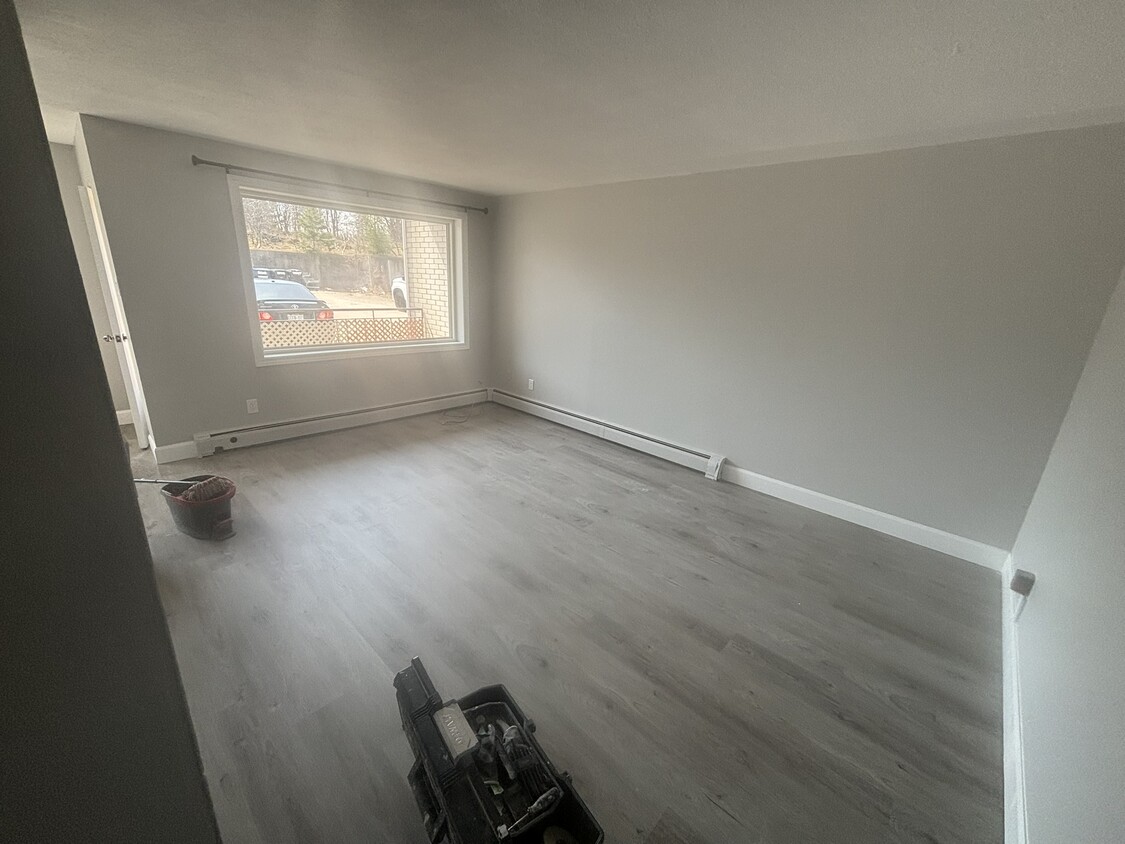 Photo principale - 87 Westwood Dr