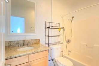 Building Photo - 719 7th Ave