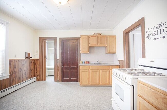 Foto del edificio - 13 1/2 Weston St