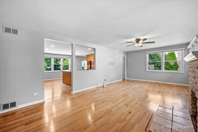 Building Photo - 120 W Hillside Ave