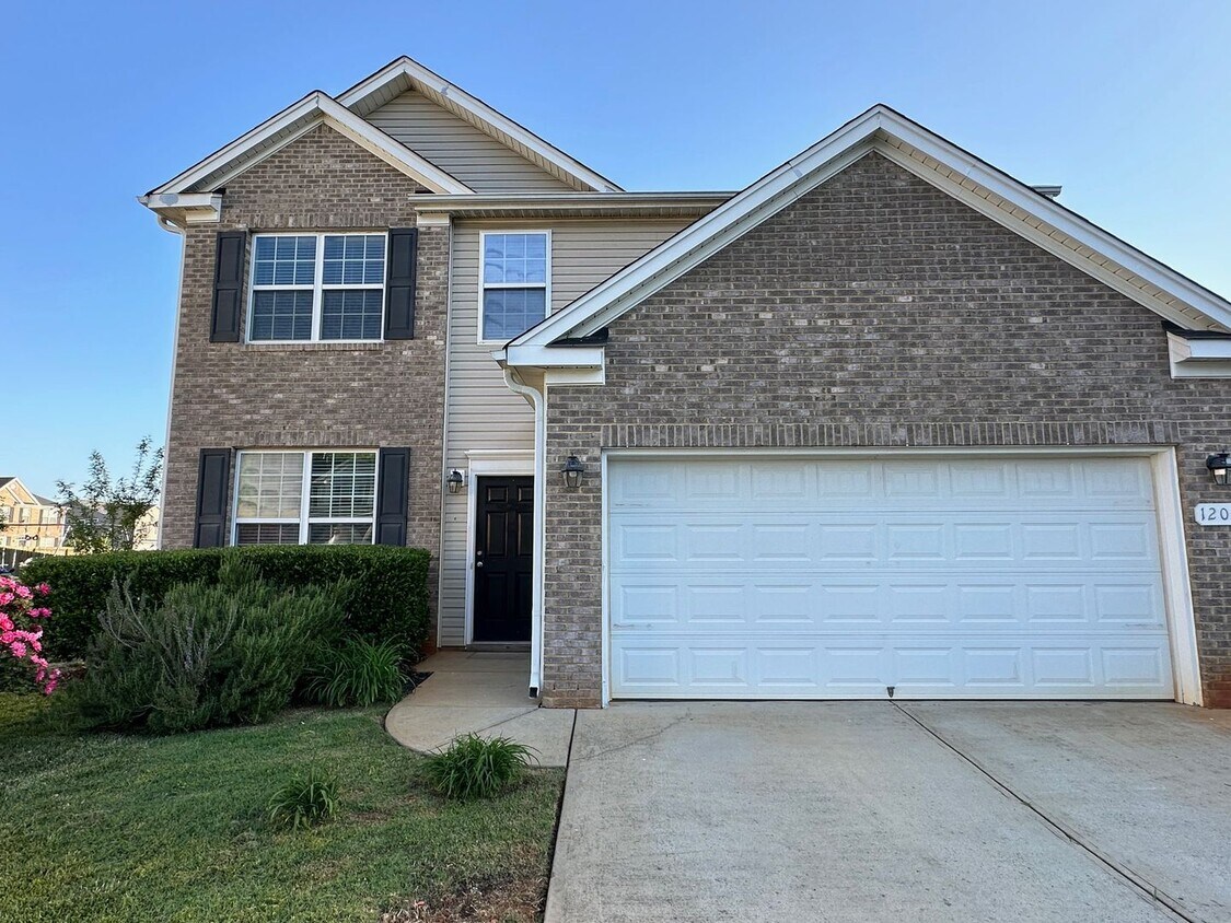 1203 Castle Pines Dr, Mebane, NC 27302 House Rental in Mebane, NC