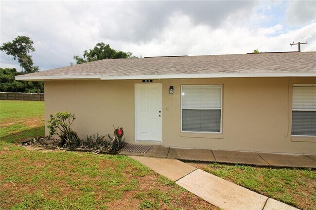 Foto del edificio - 5812 Stokes Rd