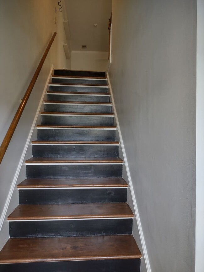 Foto del edificio - Adorable Two Bedroom Two Bath Condo - Just...