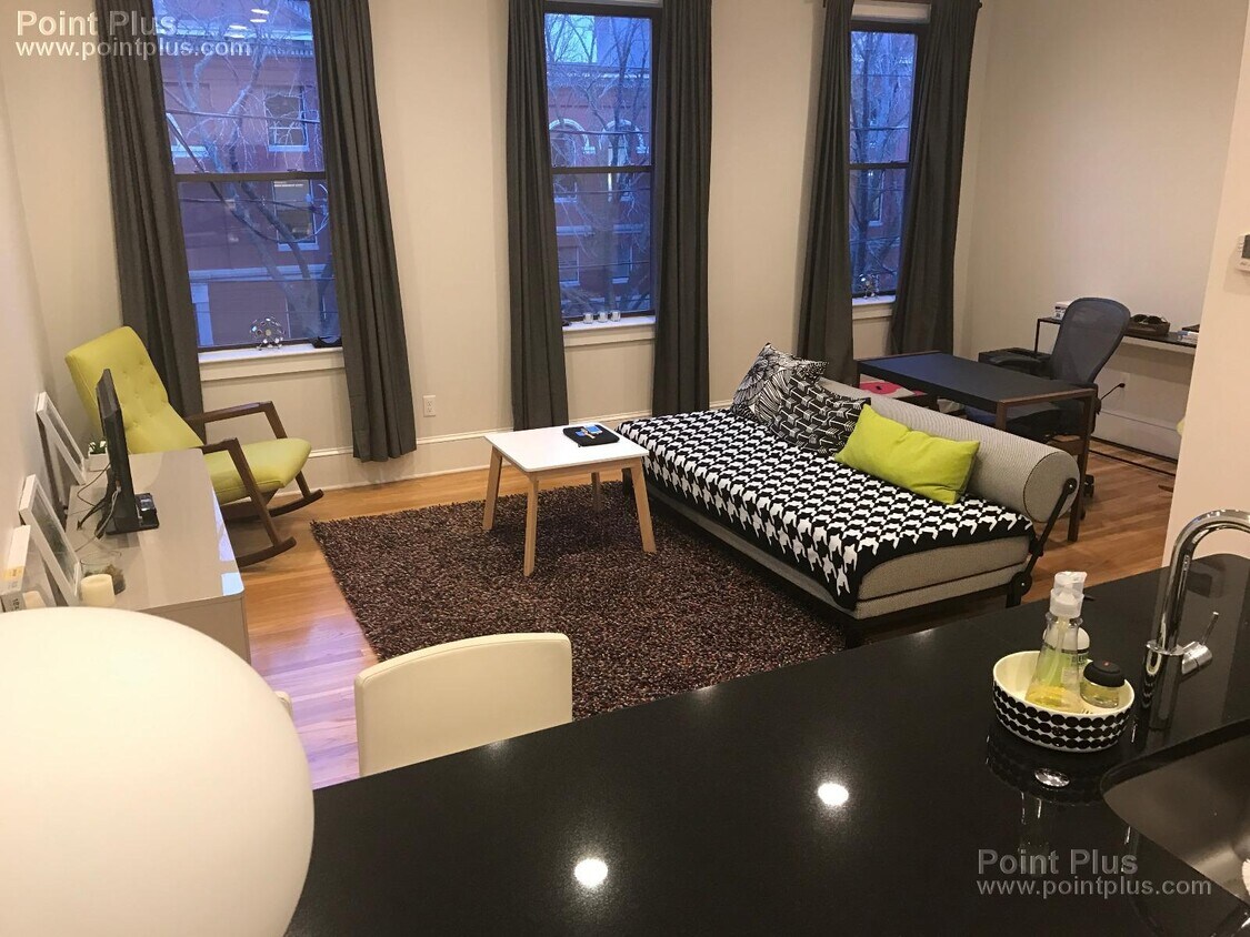 Foto principal - 87 3rd St