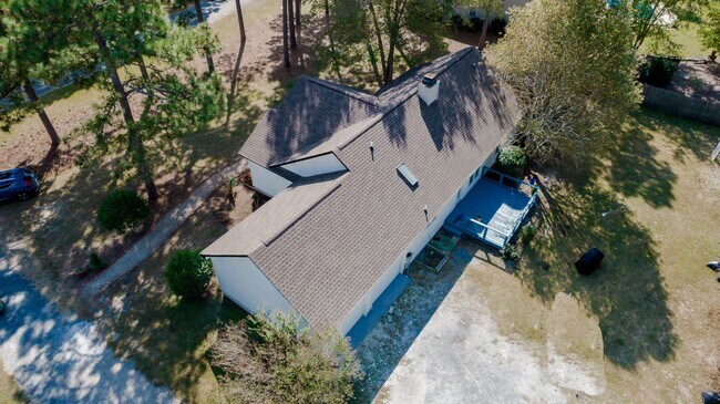 Building Photo - 103 Scaleybark Ct