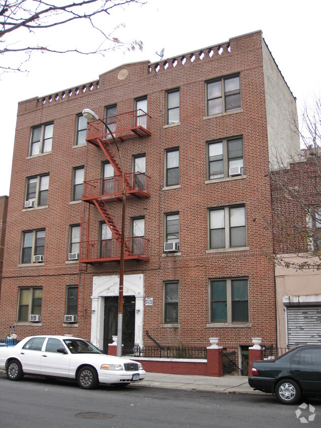 Foto del edificio - 1639 Carroll St