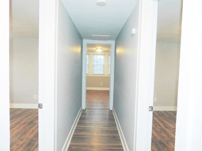 Foto del edificio - 5 Bed - 2 Full Bath Cape Cod for Rent!