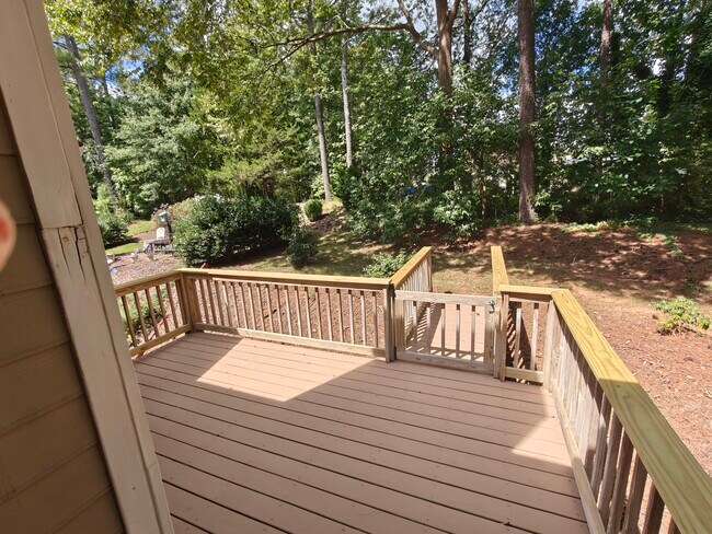 Building Photo - 108 Kingsley Woods Dr