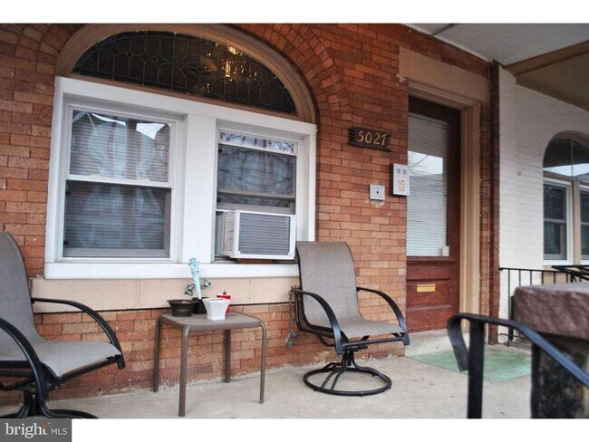 Foto del edificio - 5027 Pine St
