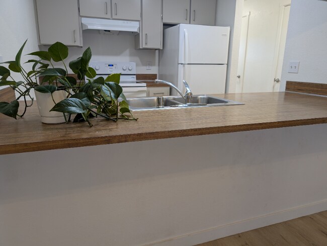 Foto del edificio - 4617 80th St NE