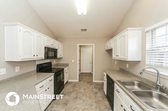 Foto del edificio - 1828 Cresent Ln