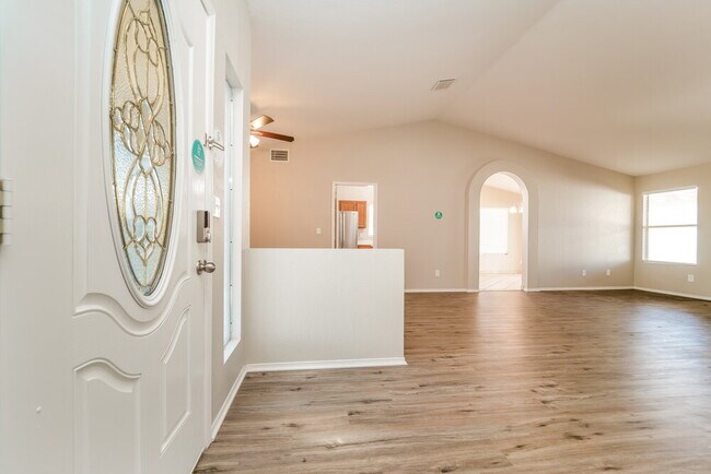 Building Photo - 3674 W Thundercloud Loop