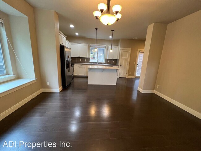 Foto del edificio - 4 br, 2.5 bath House - 14265 SW Burlwood Lane
