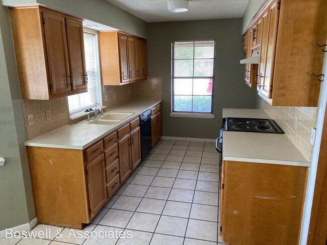 Building Photo - 3 br, 2 bath House - 5300 San Antonio