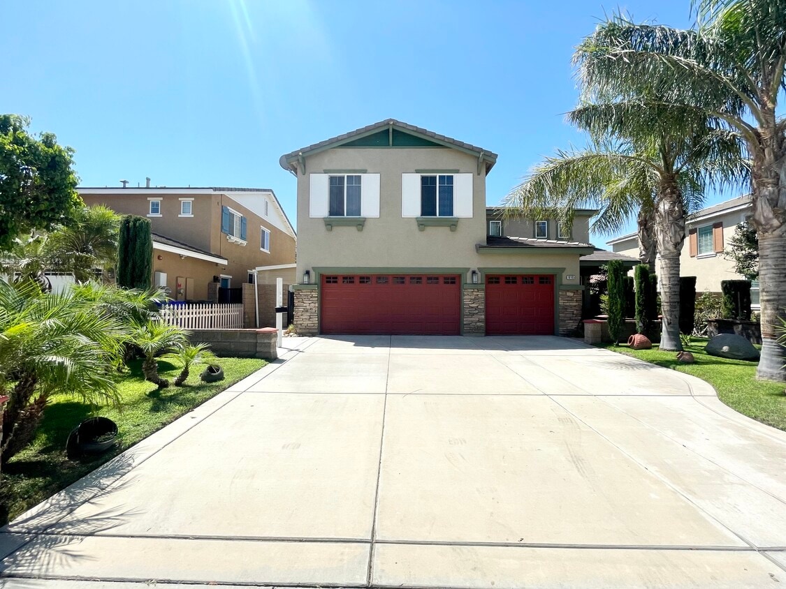 Primary Photo - 16165 Twinberry Ct