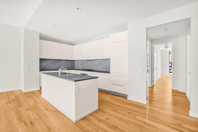 Photo - 4 W 21st St Apartment